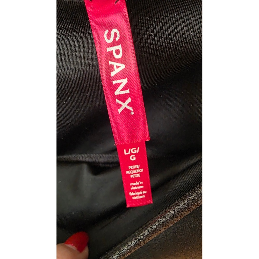 Spanx Faux Leather Leggings Black High Waisted Petite Large L/G - Picture 2 of 9